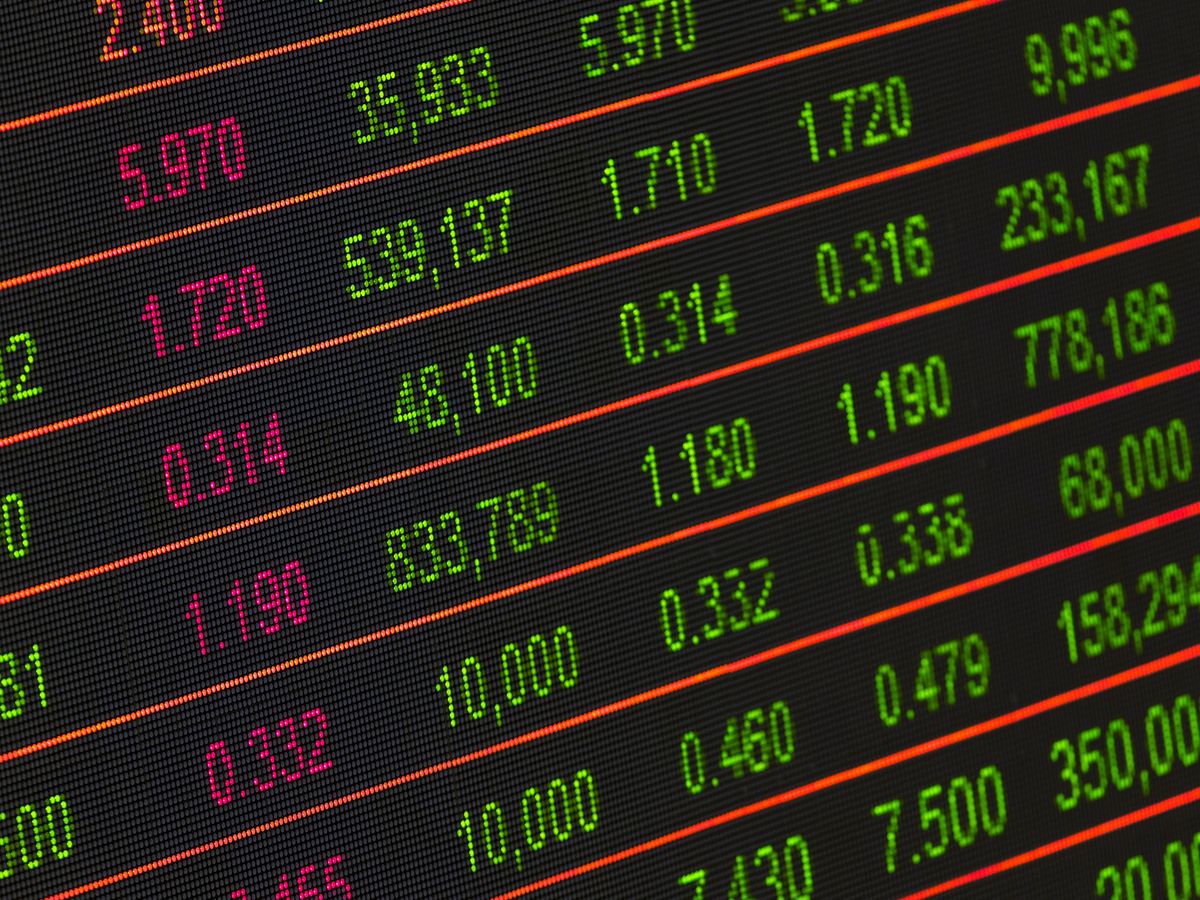 Detailed savings analysis dashboard on laptop screen